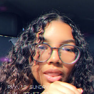 Meet your Posher, Rayna